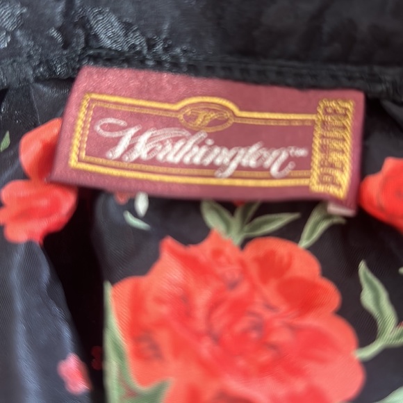 90s WORTHINGTONSILKY FLORAL PRINT MIDI SKIRT size medium - Picture 4 of 5